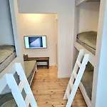Appartement Hotellos *